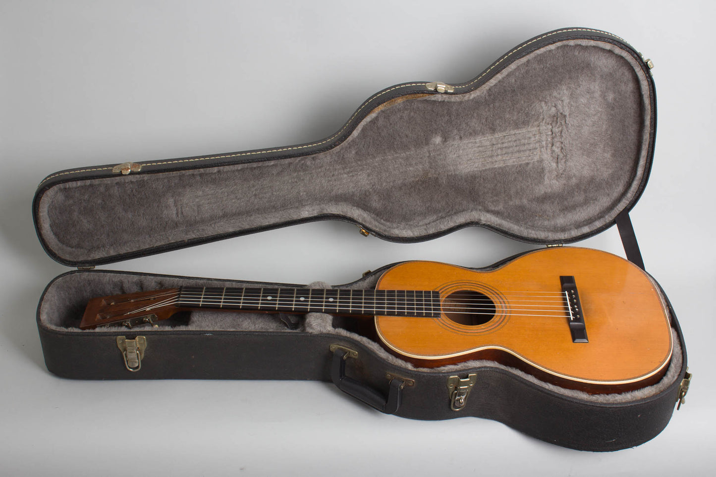 Lyon & Healy Chase Flat Top Acoustic Guitar (1910)