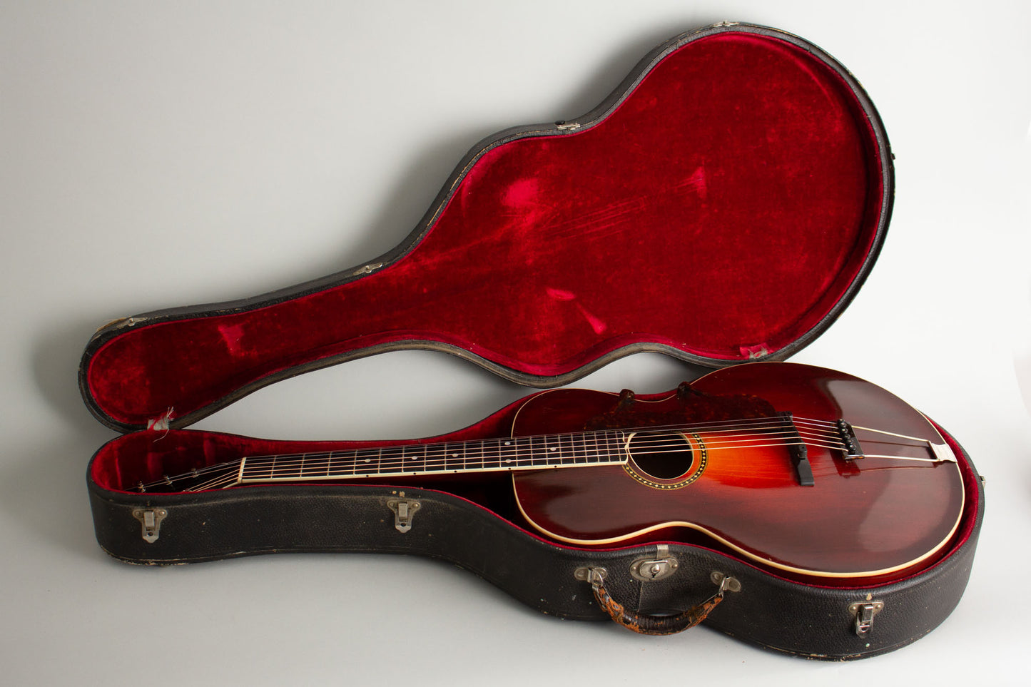 Gibson L-4 Arch Top Acoustic Guitar (1917)