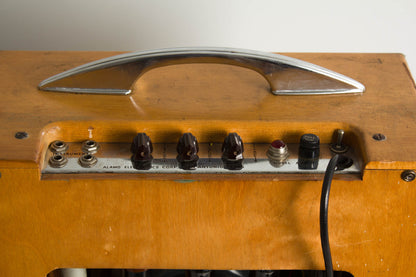 Alamo Amp-5 Tube Amplifier (1952)