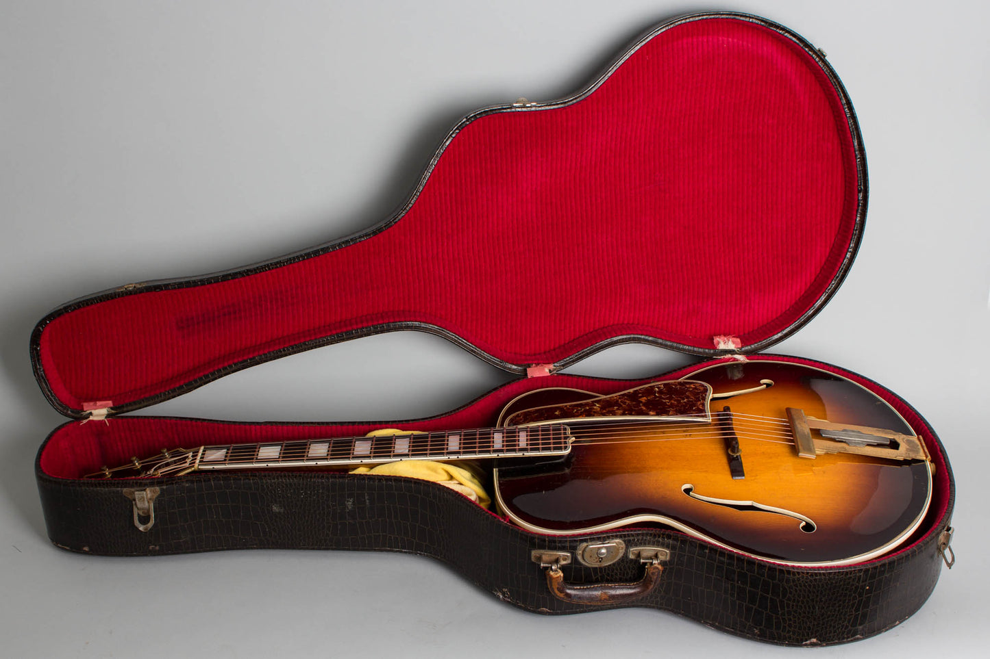Gibson L-5 Arch Top Acoustic Guitar (1938)