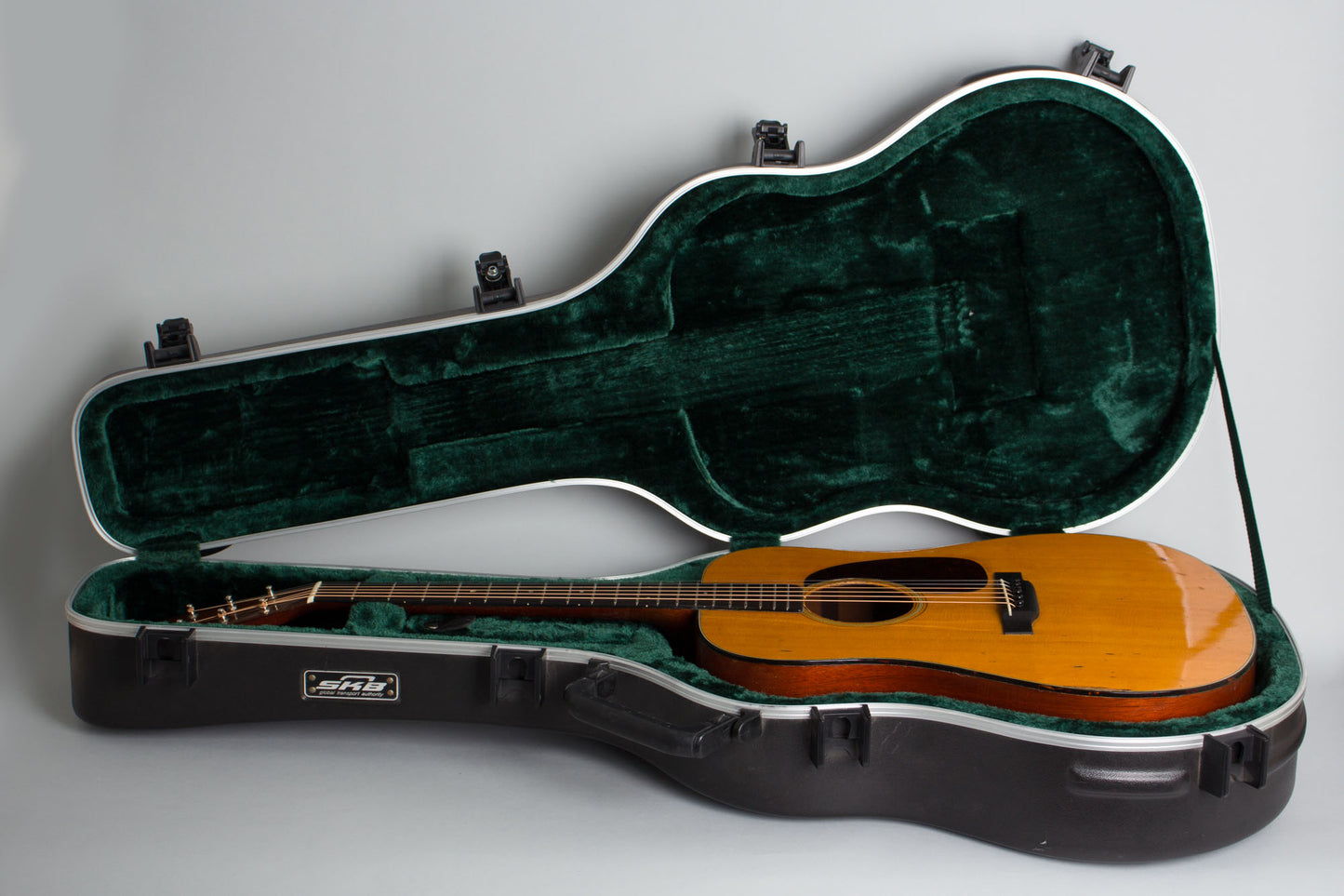 C. F. Martin D-18 Flat Top Acoustic Guitar (1939)