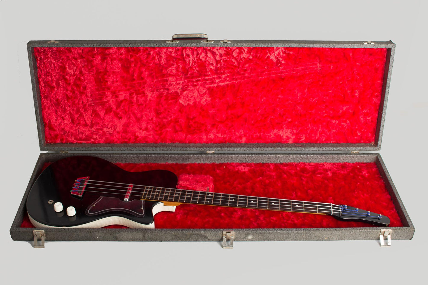 Danelectro Silvertone Model 1444 Electric Bass Guitar (1965)