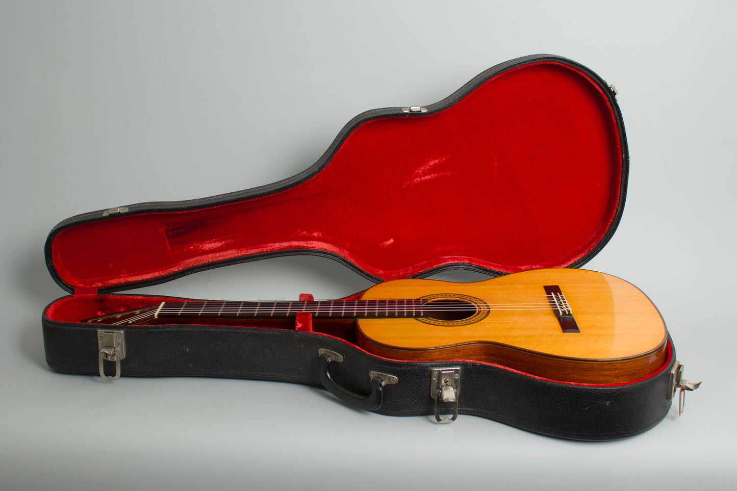 Del Pilar Classical Guitar (1971)
