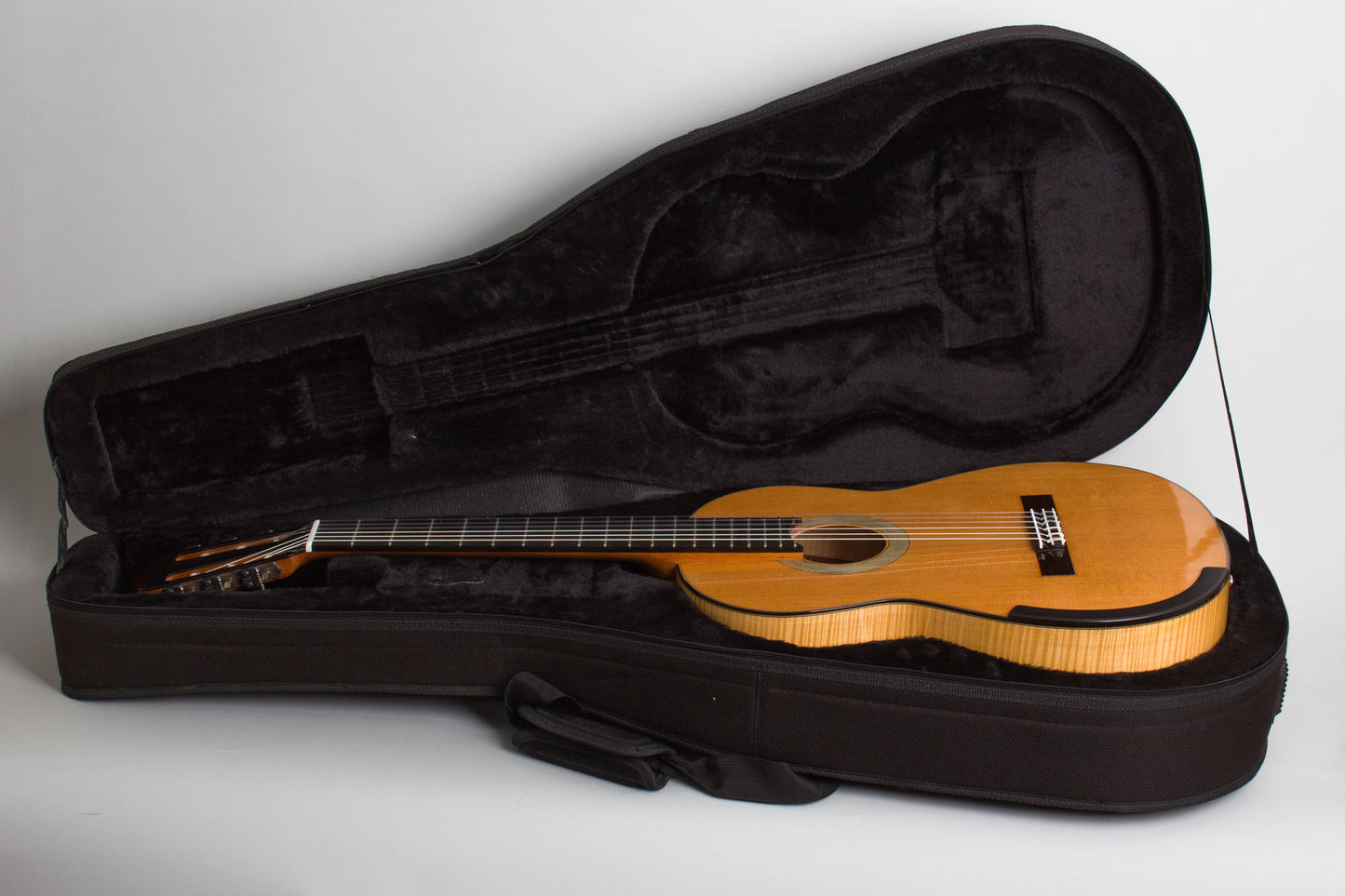 Ross Gutmeier Classical Guitar (2004)