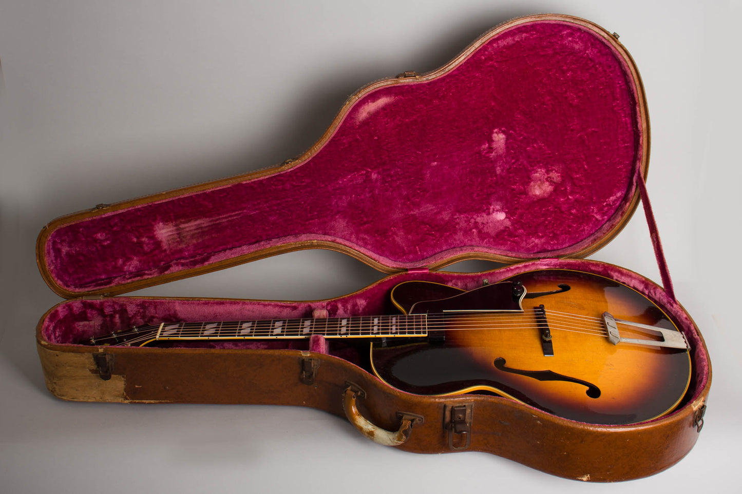 Gibson L-7 P Arch Top Acoustic Guitar (1949)