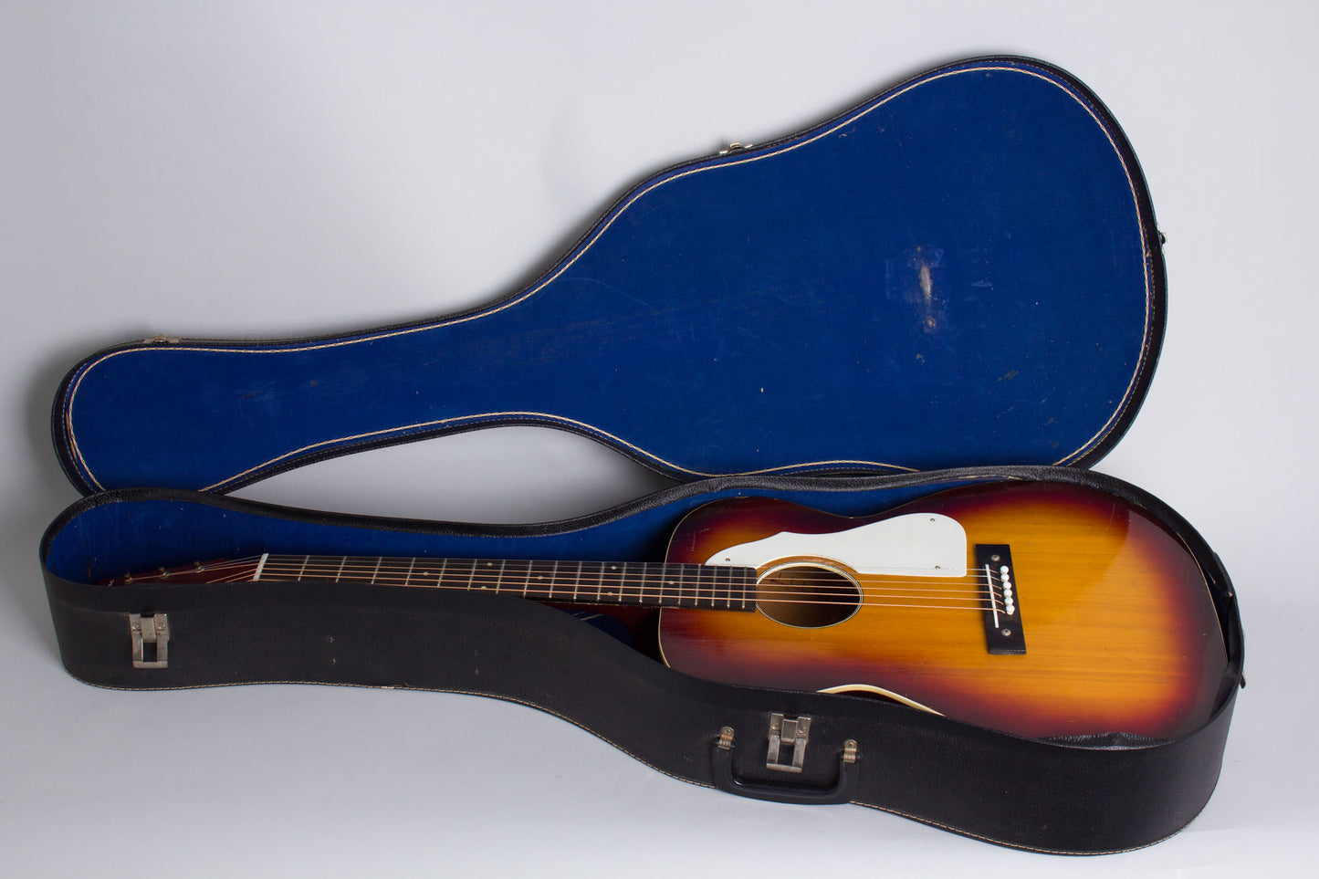 Harmony Silvertone Model 643 Flat Top Acoustic Guitar (1968)