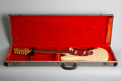 Fender Duo-Sonic II Solid Body Electric Guitar (1965)