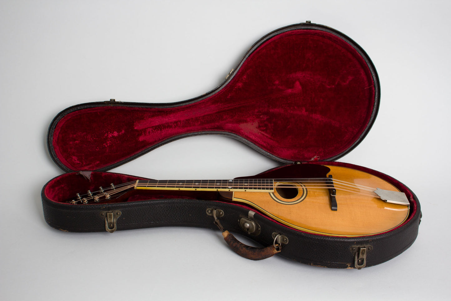 Gibson A-2Z Snakehead Carved Top Mandolin (1923)