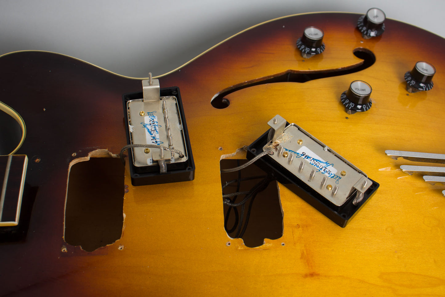 Epiphone E-252 Broadway Arch Top Hollow Body Electric Guitar (1959)