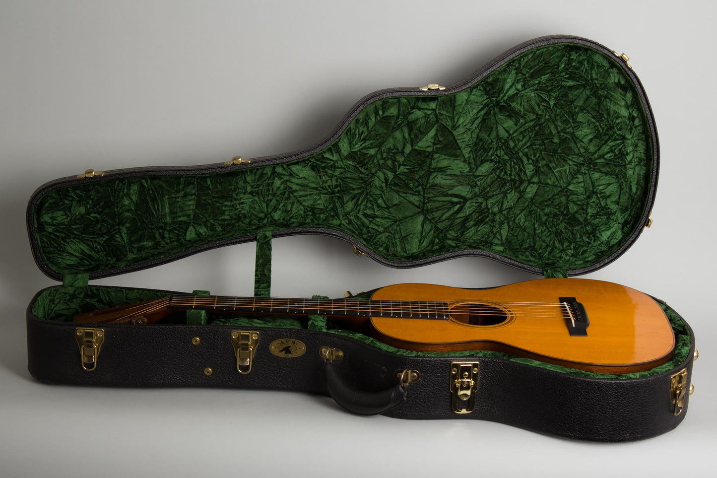 C. F. Martin 0-18 Flat Top Acoustic Guitar (1930)
