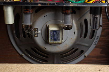 Gibson GA-8 Discoverer Tube Amplifier (1961)
