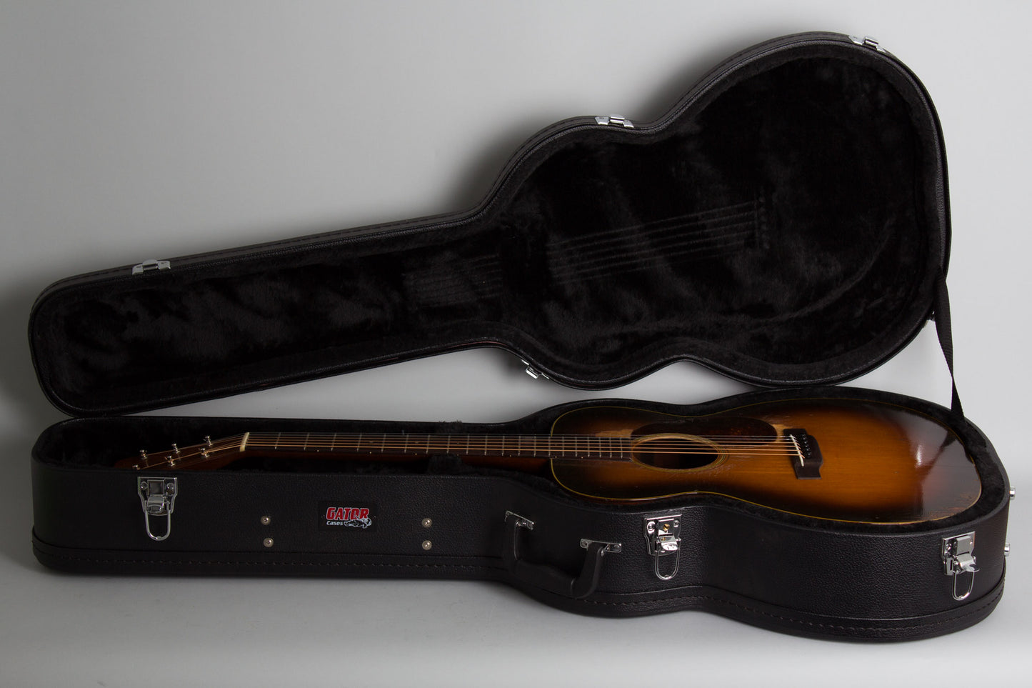 C. F. Martin 000-18 Shade Top Flat Top Acoustic Guitar (1935)