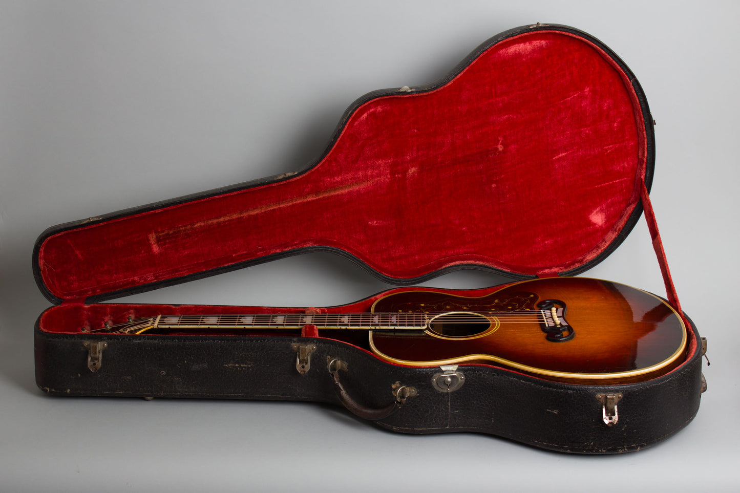 Gibson SJ-200 Flat Top Acoustic Guitar (1938)