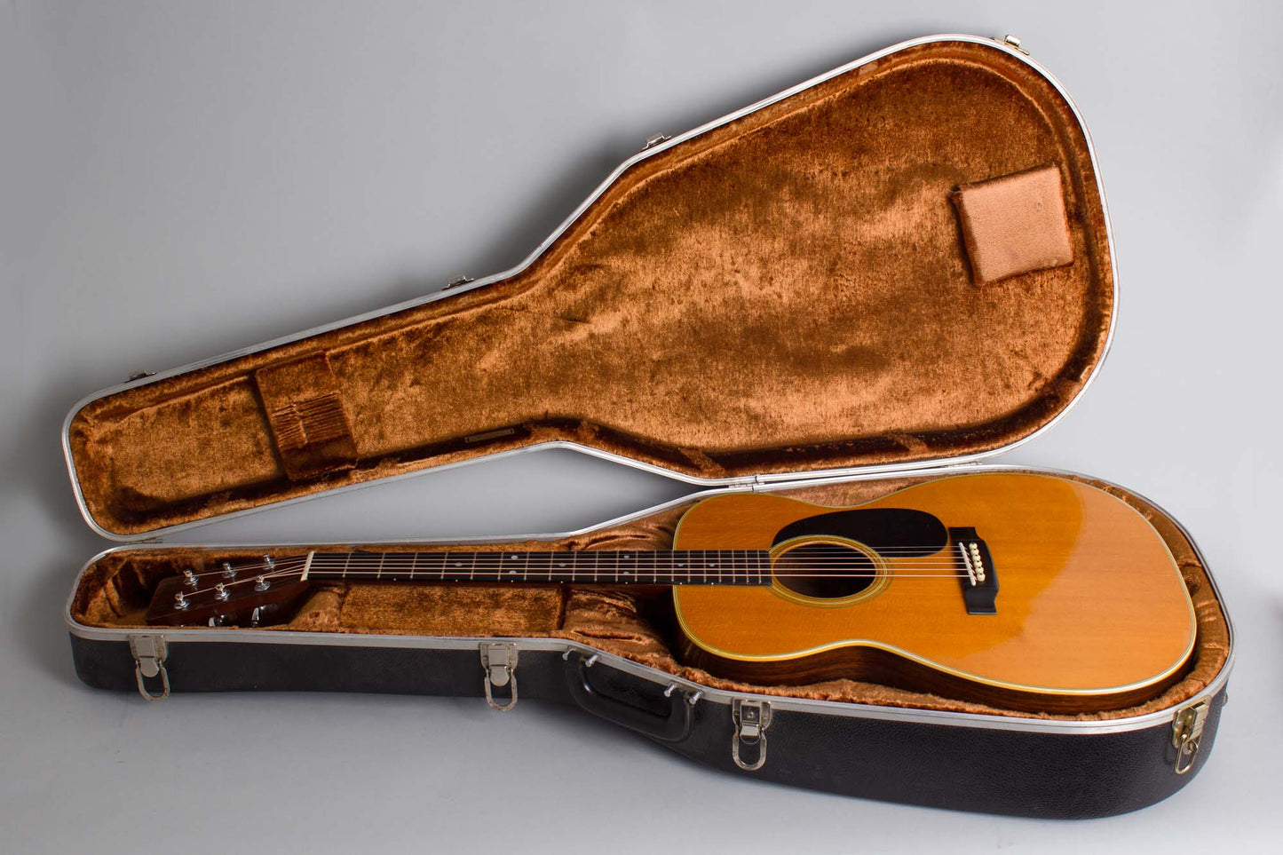 C. F. Martin 000-28 Flat Top Acoustic Guitar (1971)