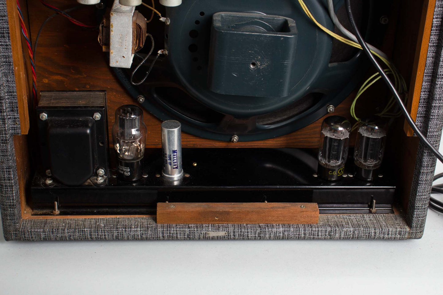Supro 1615T Tube Amplifier (1958)