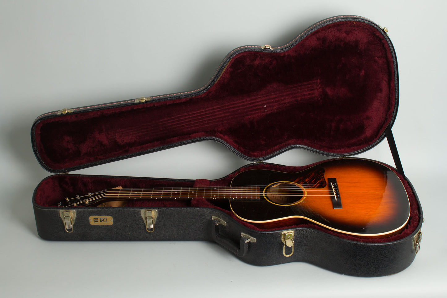 Gibson L-00 Flat Top Acoustic Guitar (1938)