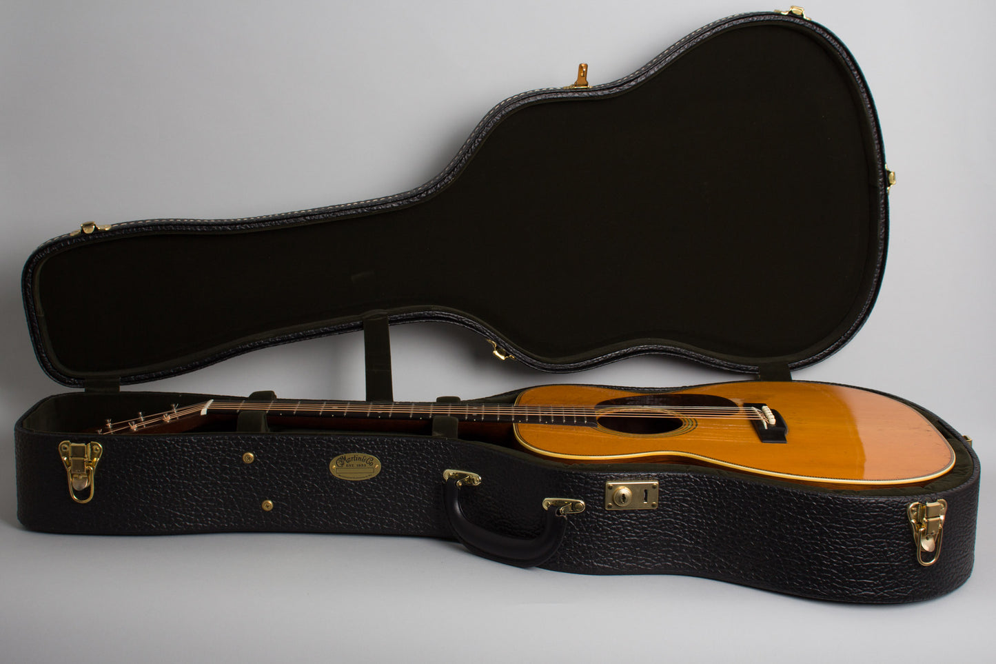 C. F. Martin 000-28 Flat Top Acoustic Guitar (1945)