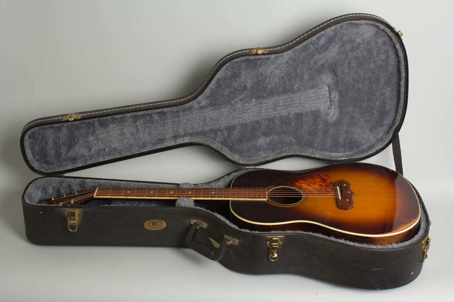 Regal Recording King Jumbo A-1172 Flat Top Acoustic Guitar (1941)