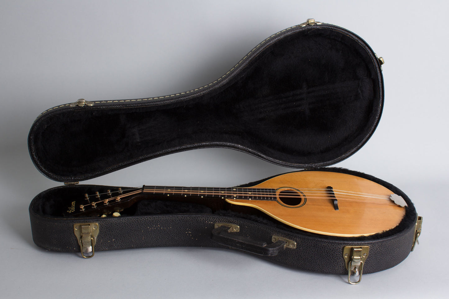 Gibson C-1 Flat Top Mandolin (1932)