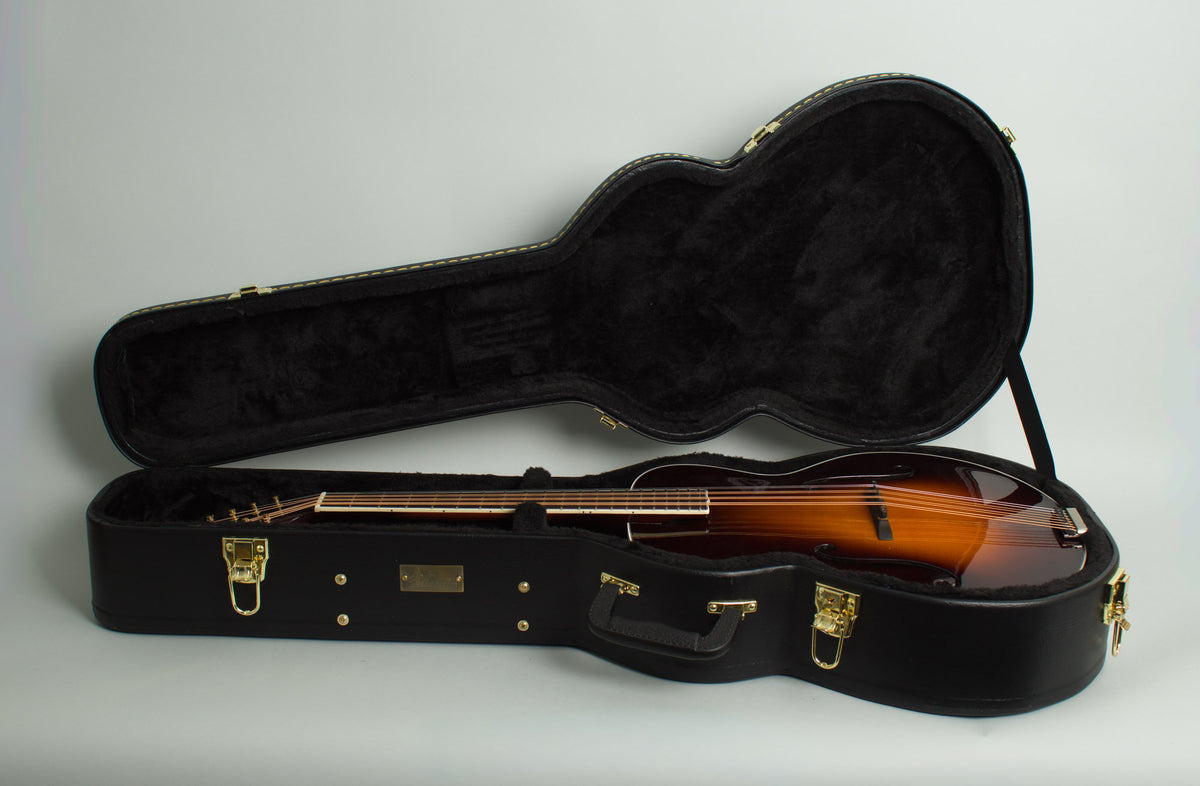 Octolindo F Deluxe carved top Octave Mandolin (2026)