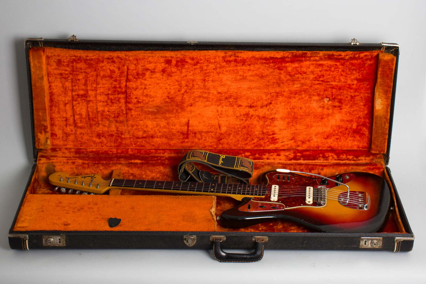 Fender Jaguar Solid Body Electric Guitar (1963)
