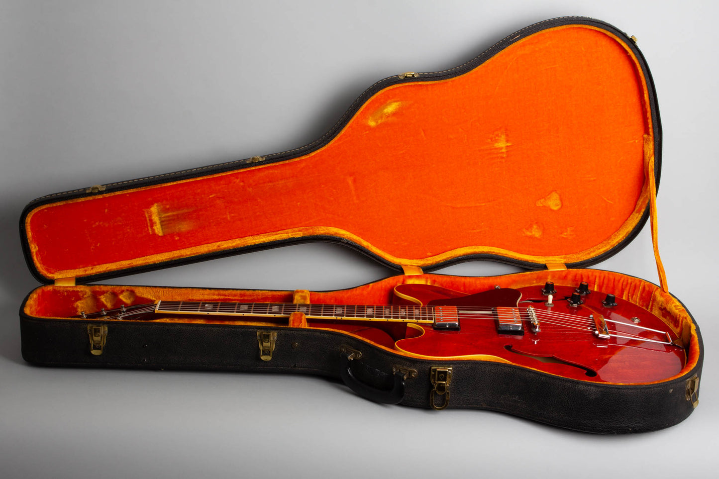 Gibson ES-335TDC Semi-Hollow Body Electric Guitar (1969)