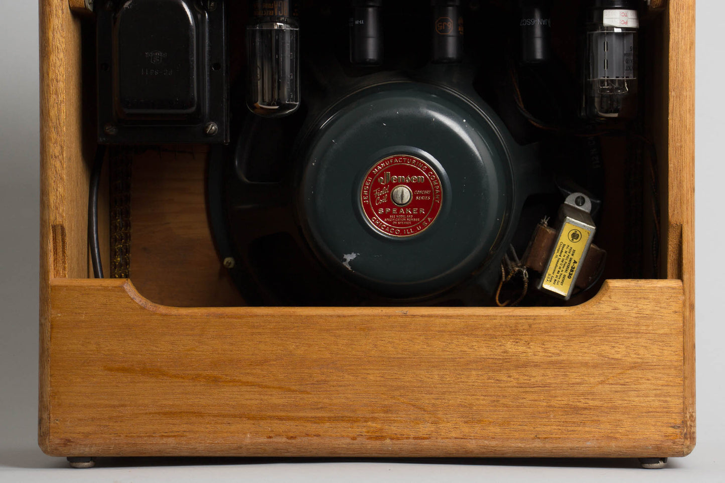 Massie 20th Century 12 Tube Amplifier (1953)