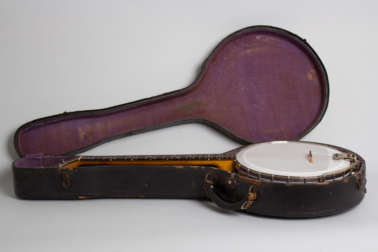 Paramount Style A Tenor Banjo (1925)