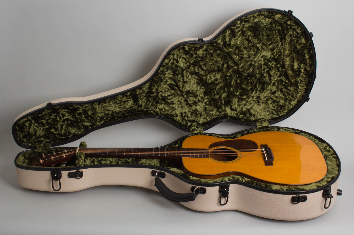 C. F. Martin 000-18 Flat Top Acoustic Guitar (1936)