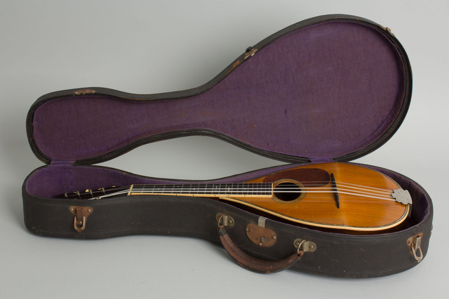 C. F. Martin Style C Flat Back Mandolin (1920)