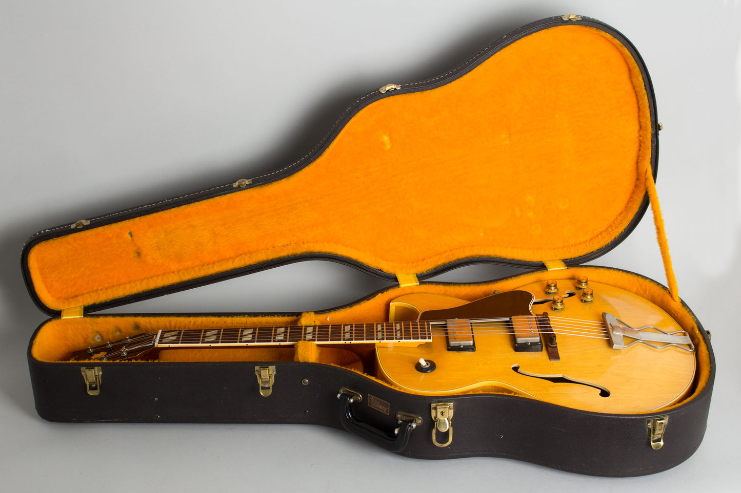 Gibson ES-175DN Arch Top Hollow Body Electric Guitar (1962)