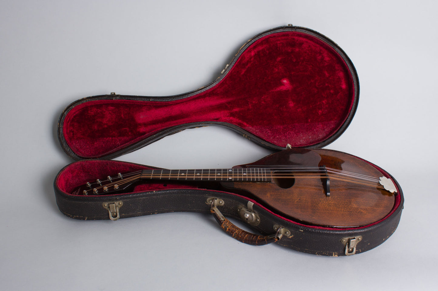 Gibson A-Junior Snakehead Carved Top Mandolin (1927)