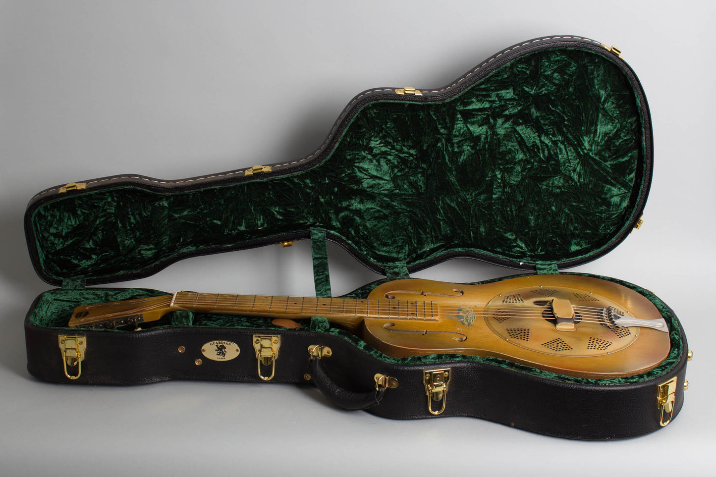 National Triolian Resophonic Guitar (1929)