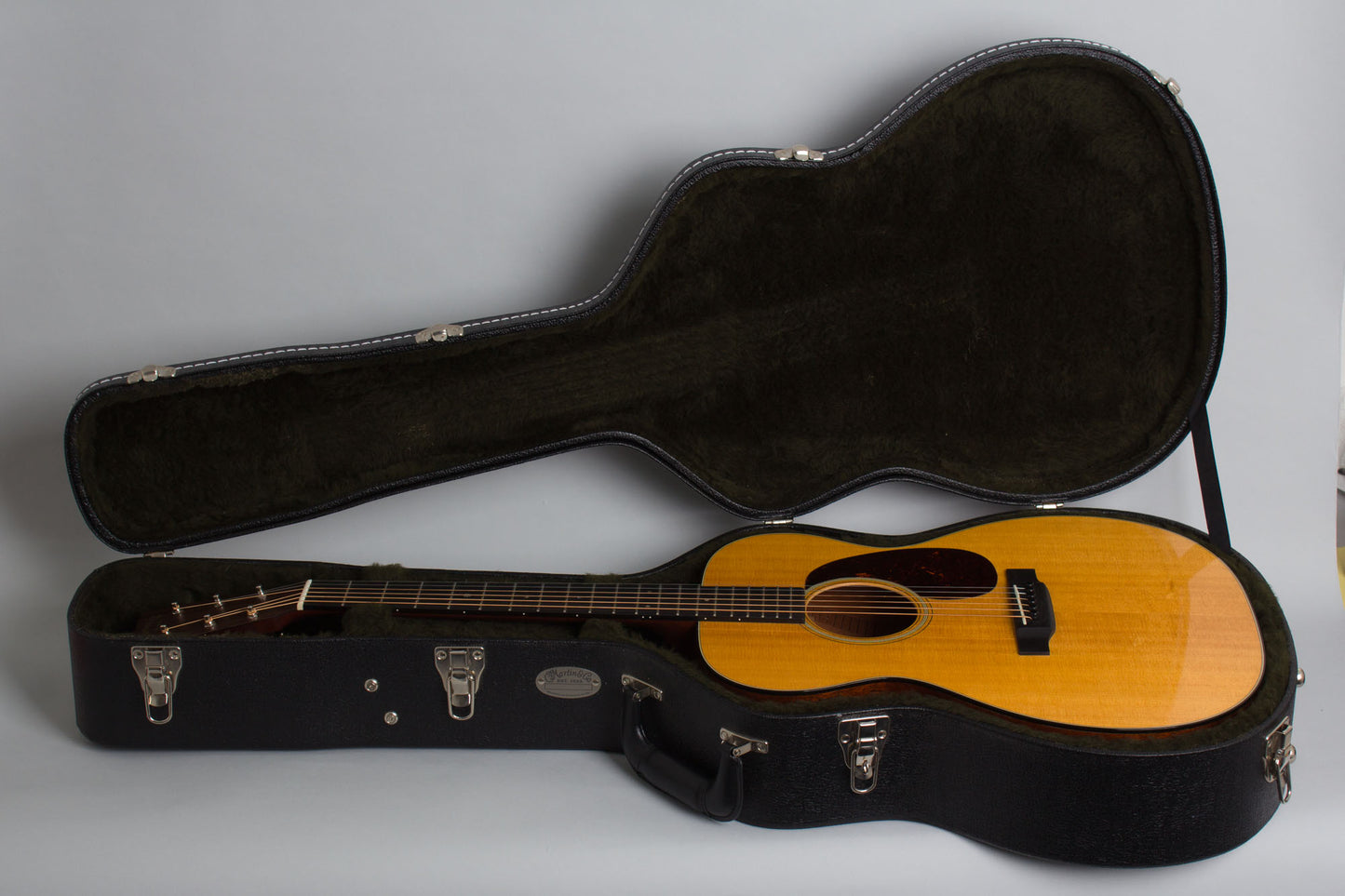 C. F. Martin 000-18 Flat Top Acoustic Guitar (2017)