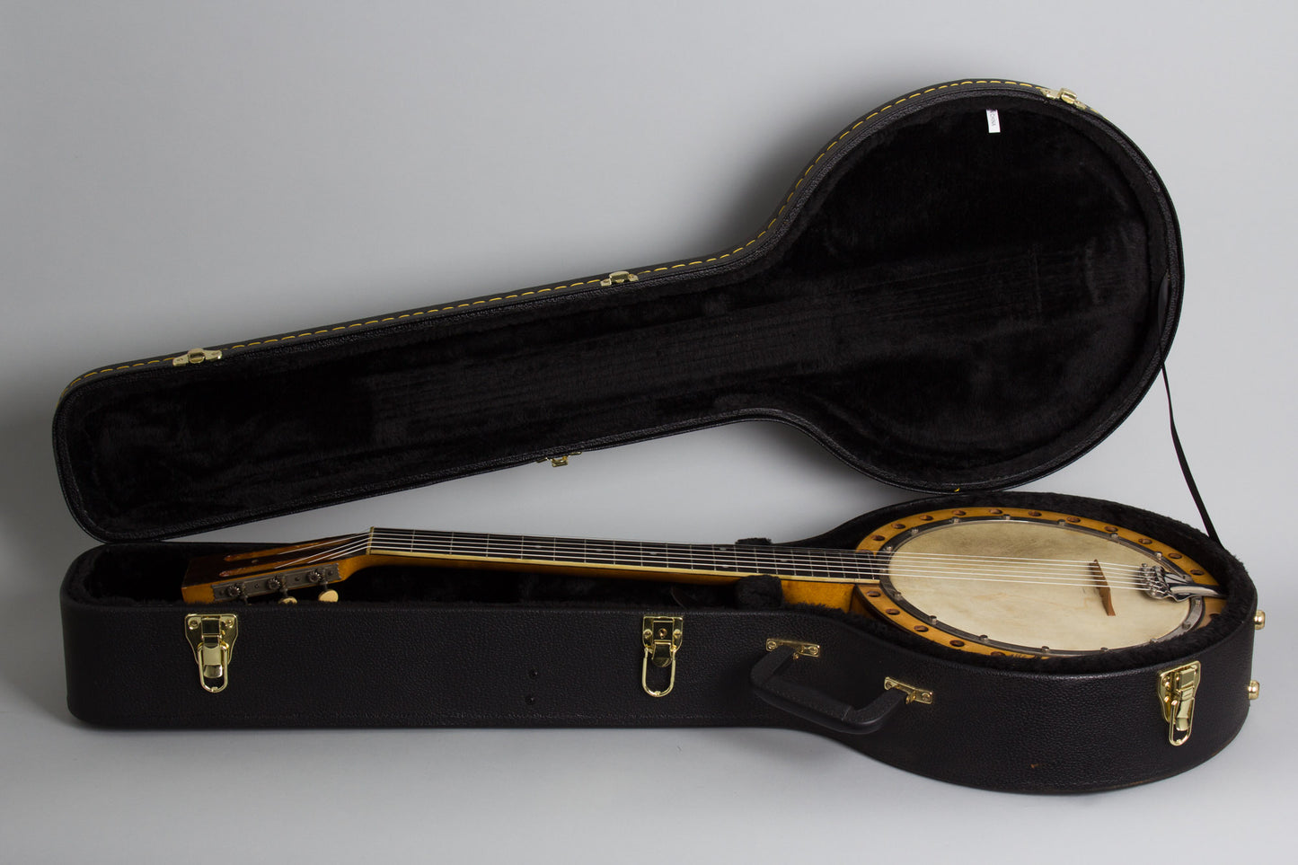 William O. Schmick Lyric Guitar Banjo (1920)