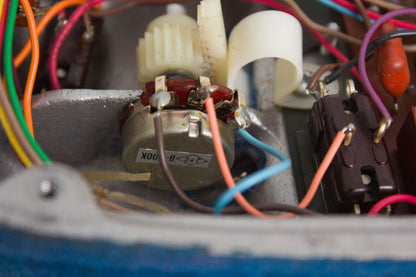 Foxx Fuzz & Wa & Volume Fuzz Effect (1970)