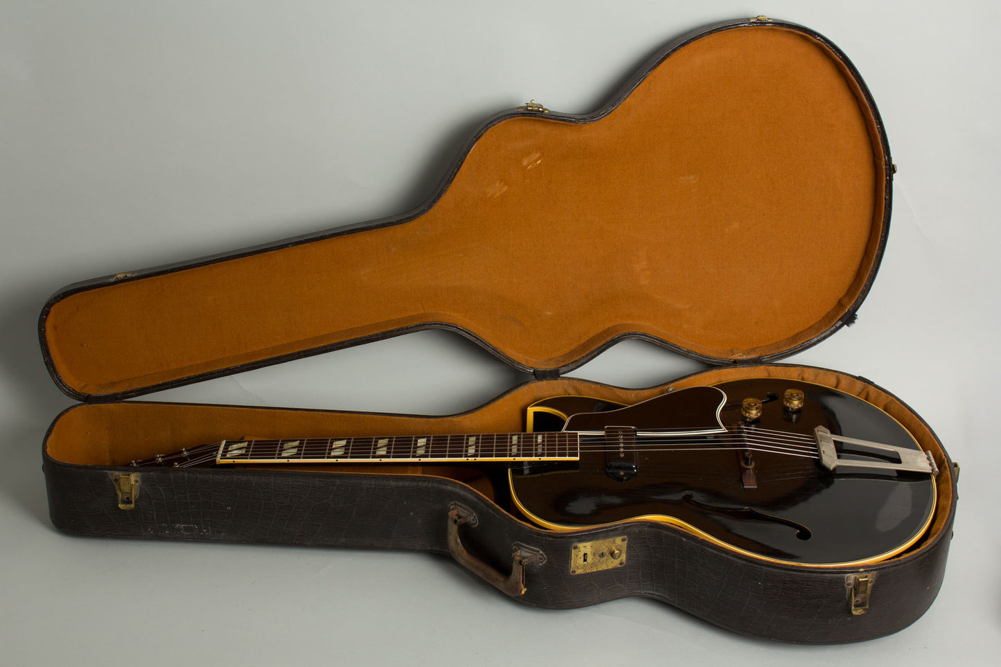 Gibson ES-175 Arch Top Hollow Body Electric Guitar (1952)