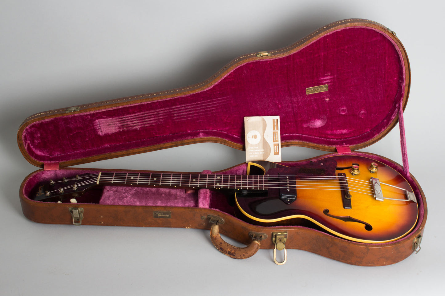 Gibson ES-140T Thinline Hollow Body Electric Guitar (1962)