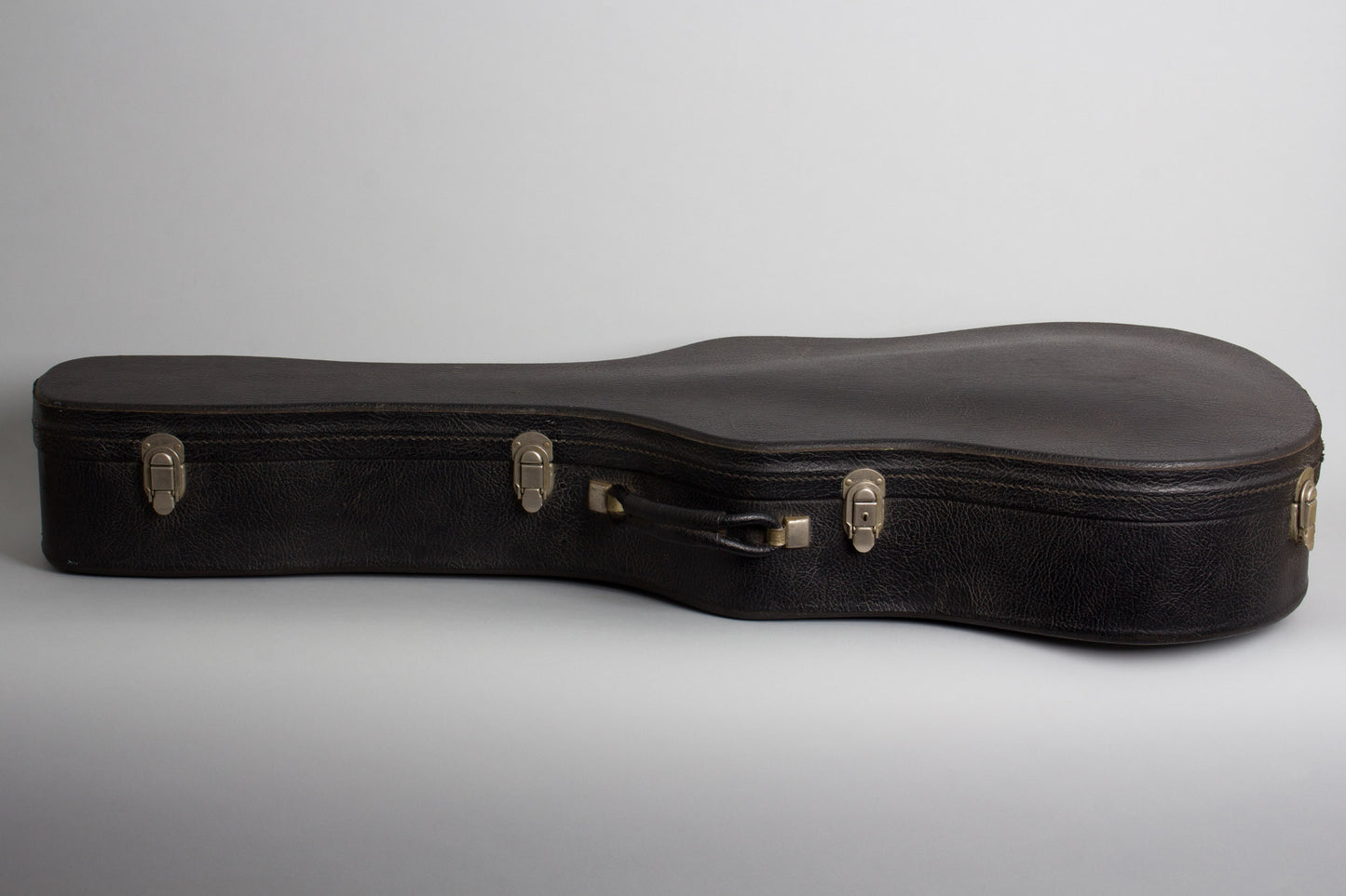 Guild D-40 Flat Top Acoustic Guitar (1967)