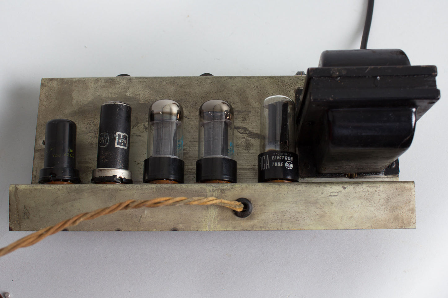 Fender Model 26 Deluxe ""Woodie"" Tube Amplifier (1946)