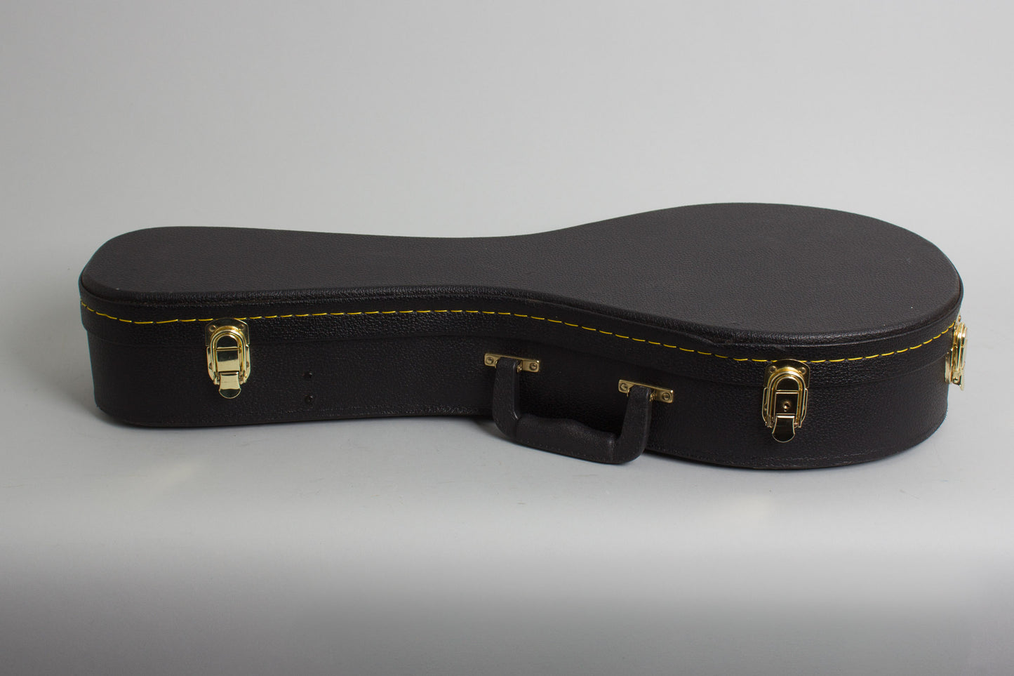 Vega Style 201 Flat Back, Bent Top Mandolin (1916)
