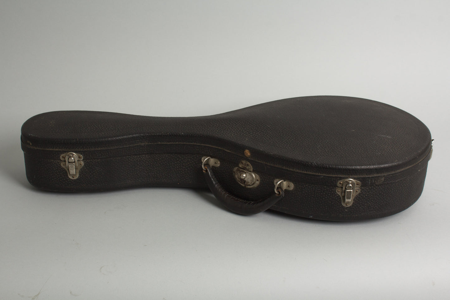 Bacon William Place Jr. Artist Model Carved Top Mandolin (1921)