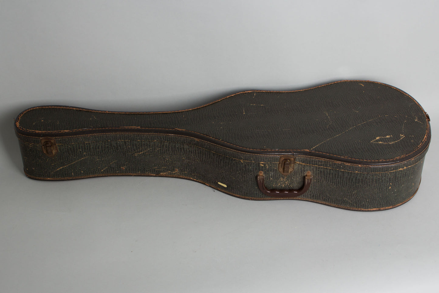 C. F. Martin 00-17 Flat Top Acoustic Guitar (1946)