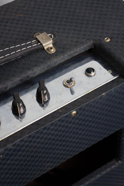 Ampeg Jet J-12-D Tube Amplifier (1965)