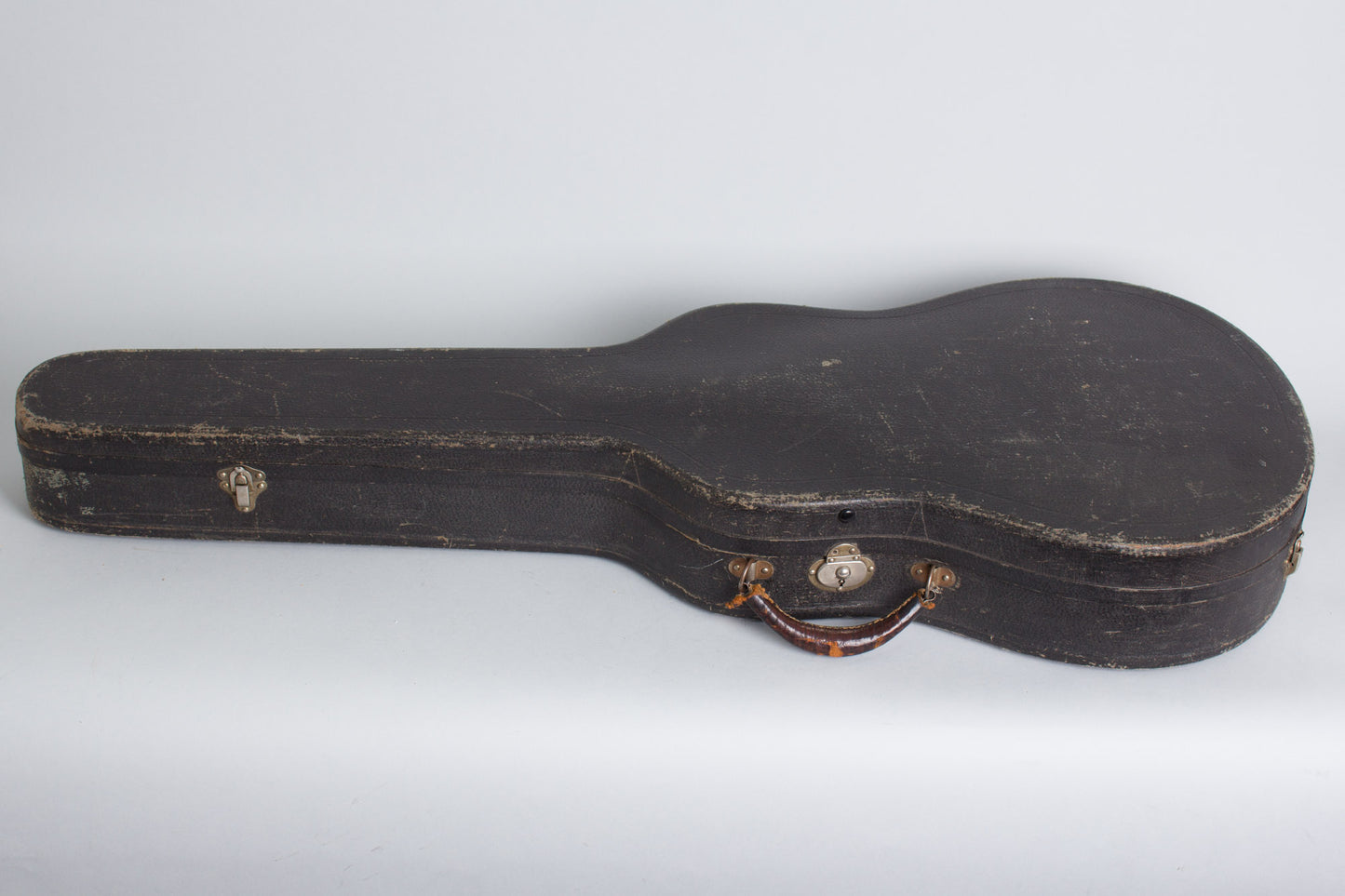 Weymann Jimmie Rodgers Model 890 Flat Top Acoustic Guitar (1931)