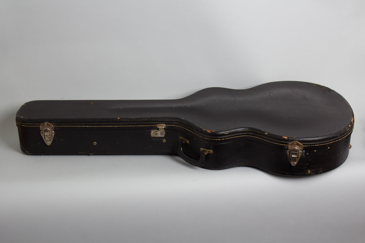 Guild A-350 Arch Top Acoustic Guitar (1966)
