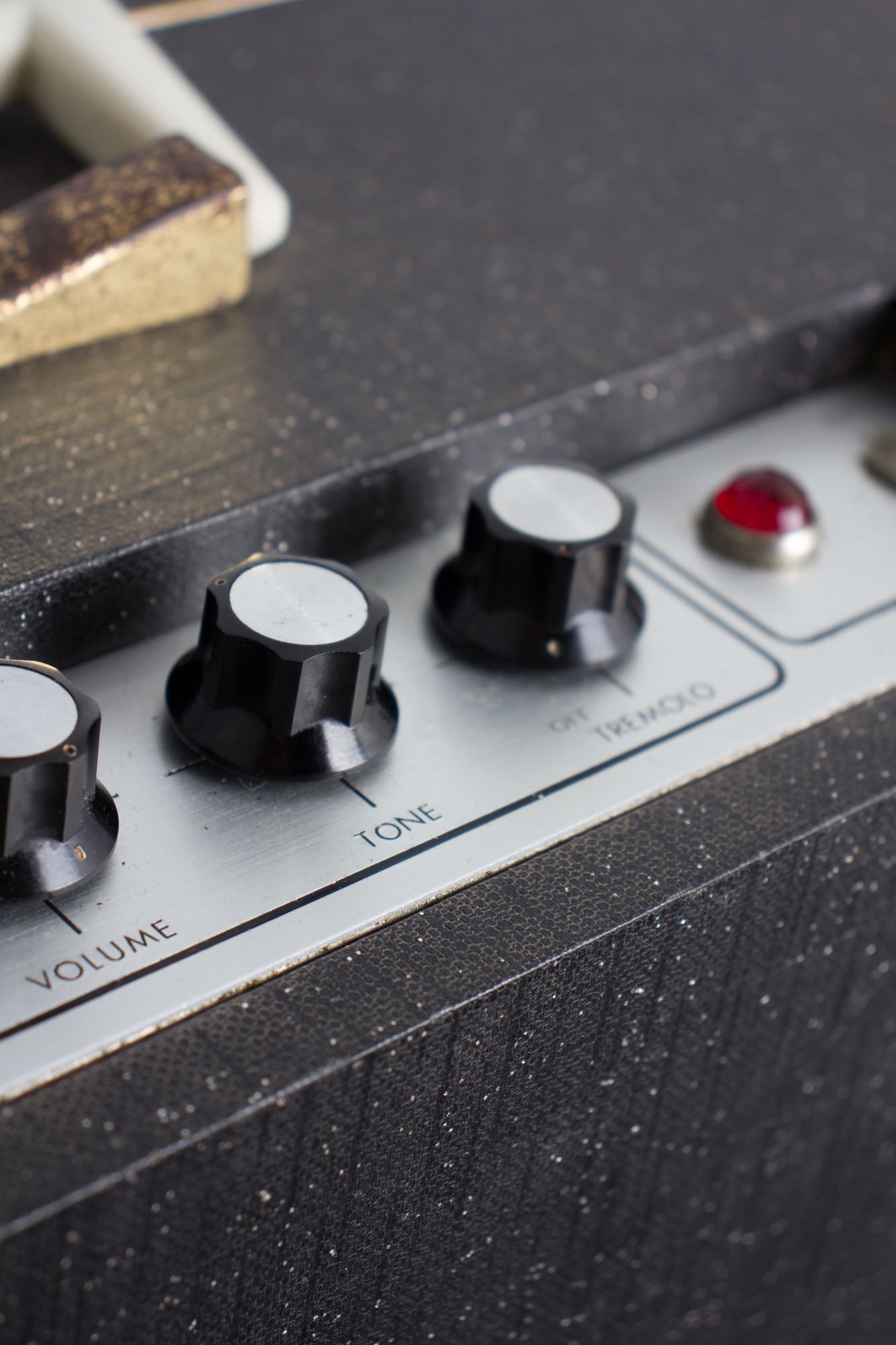 Univox U-45 Tube Amplifier (1965)