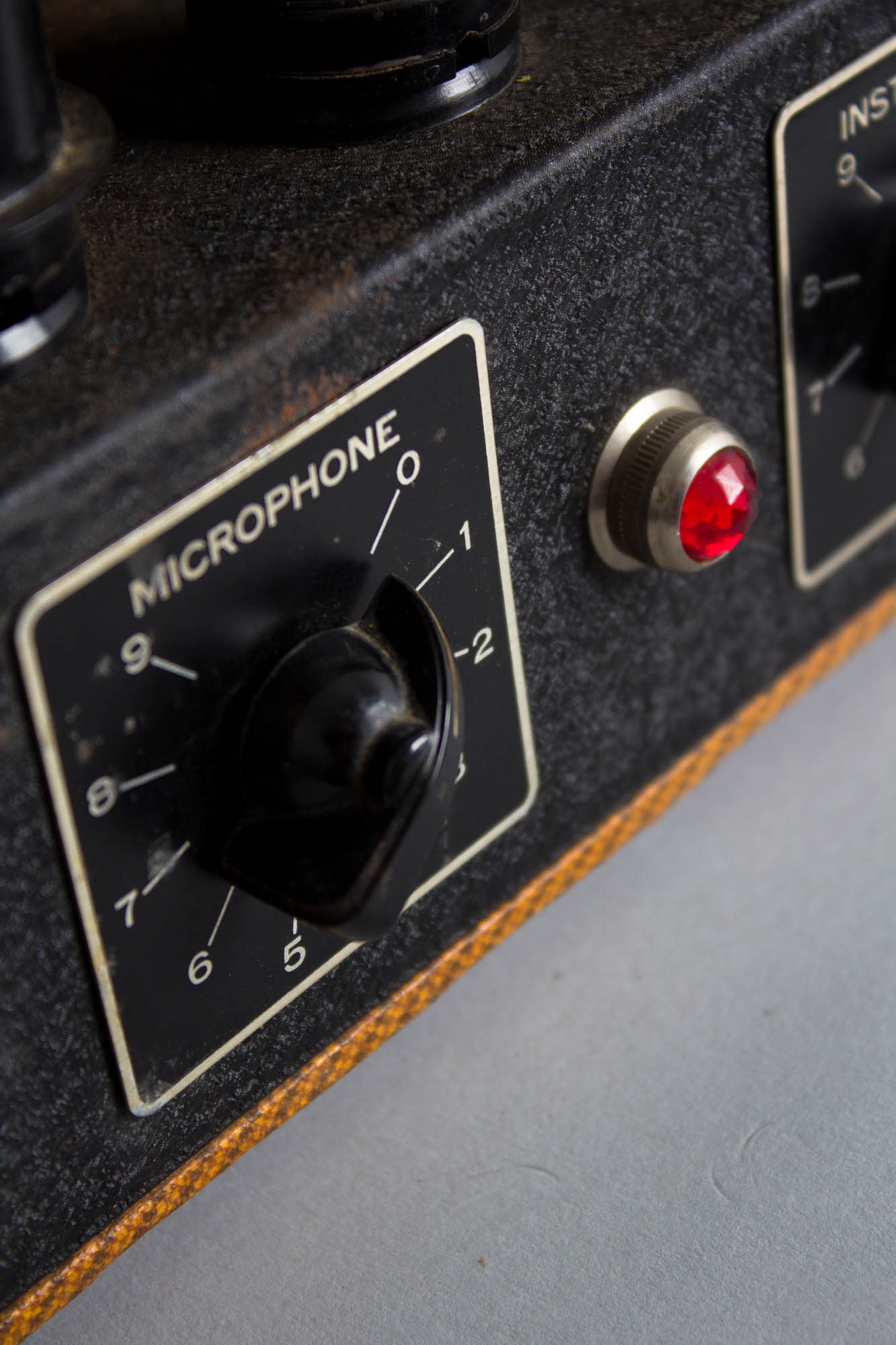 Gibson EH-150 Tube Amplifier (1938)