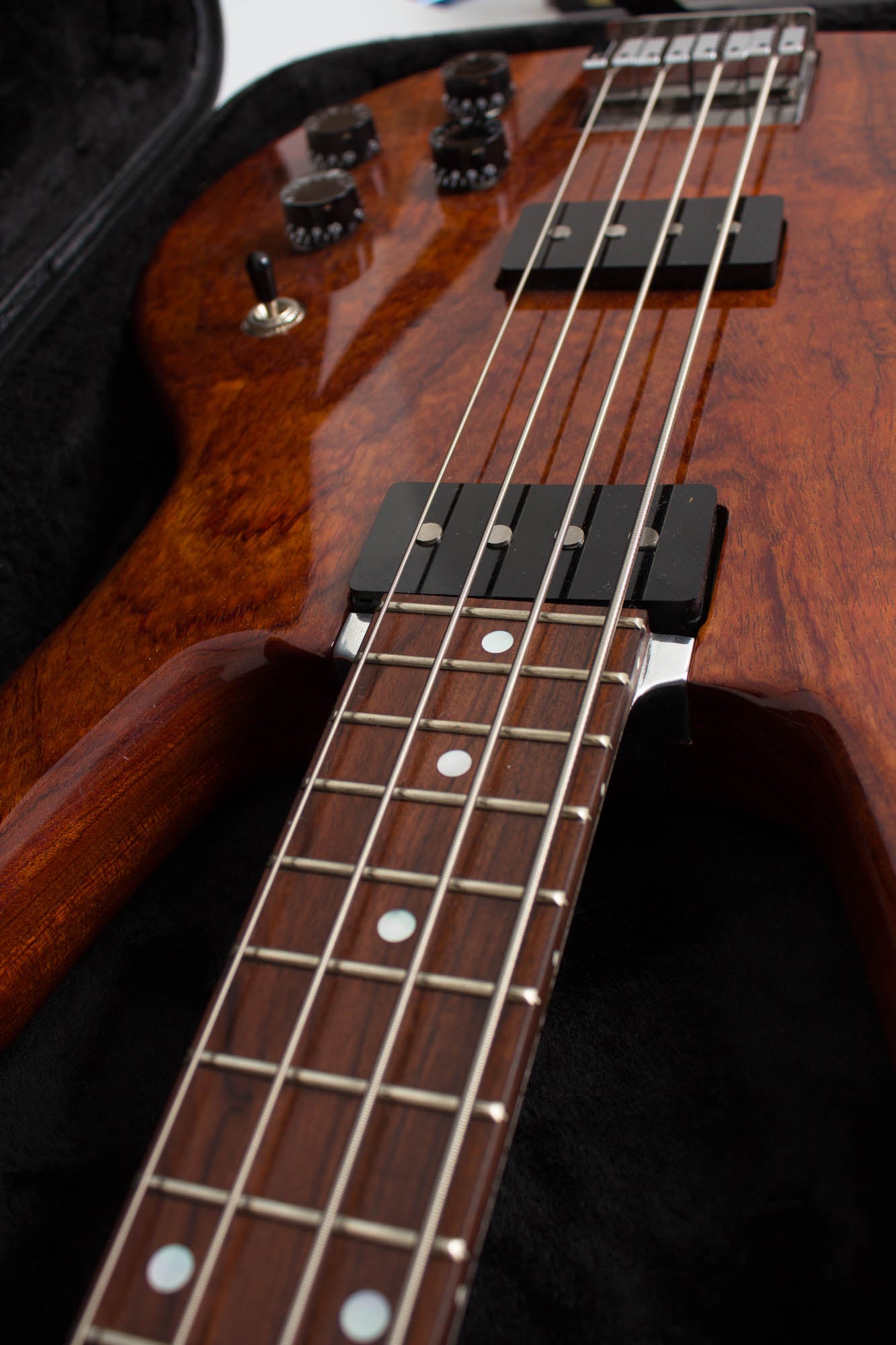 Travis Bean Designs TB2000 Bill Wyman Solid Body Electric Bass Guitar (2016)