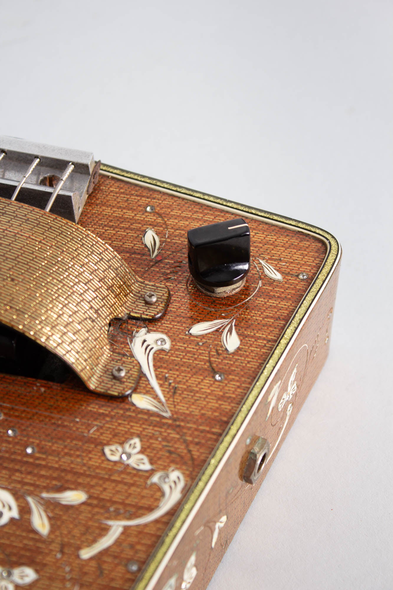 C. Kahlmen Lap Steel Electric Guitar (1940s)